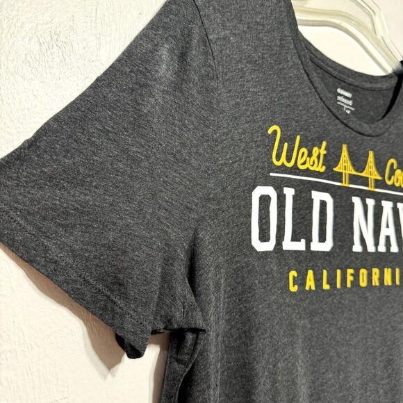 Old Navy Shirt Relaxed Short Sleeve Graphic Tee Gray West Coast Women sz Medium - Picture 4 of 6